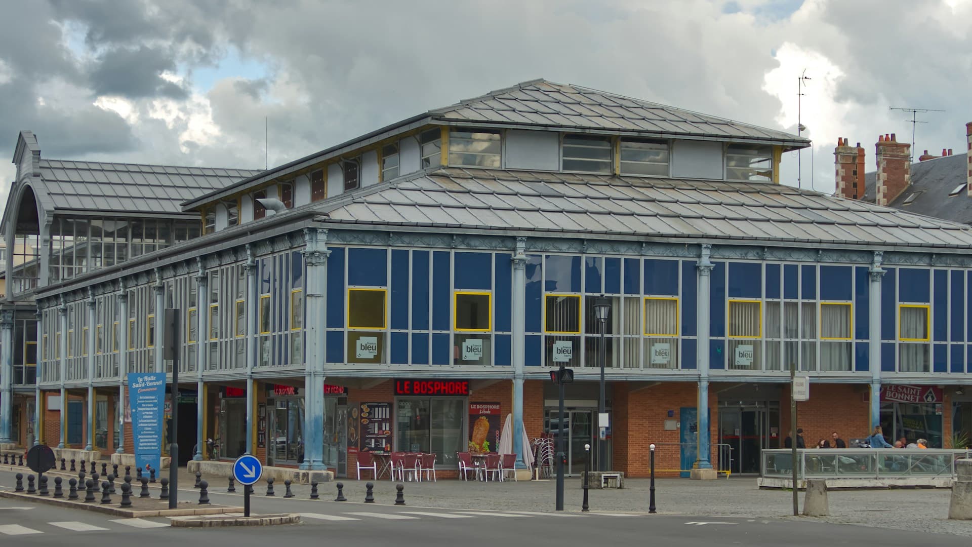 Featured - Altrincham