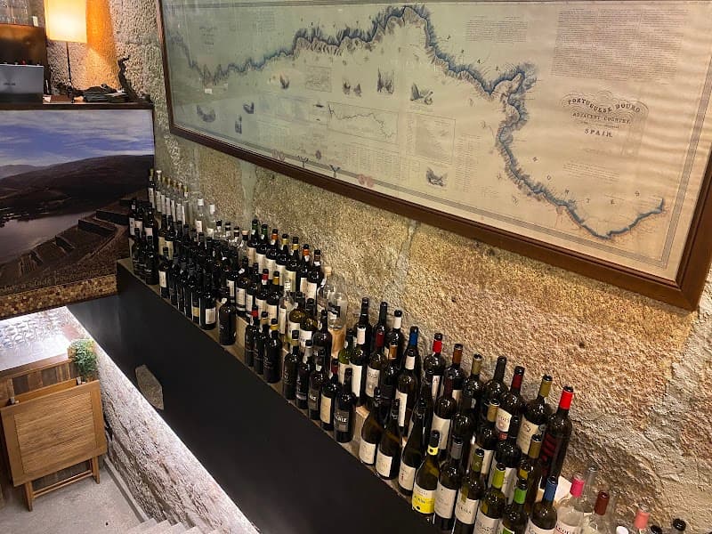 Lado Wines Ribeira - Porto & Douro Wine Bar & Tastings by AVEPOD