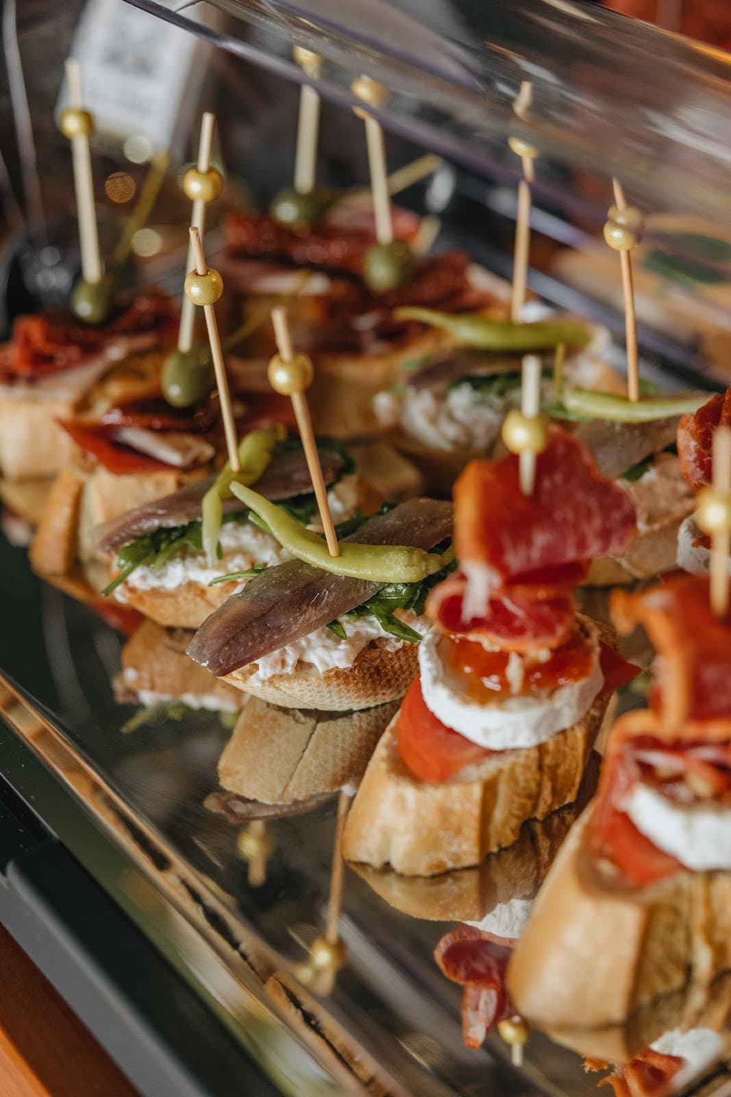 Sr Tigre Lounge & Tapas Bar