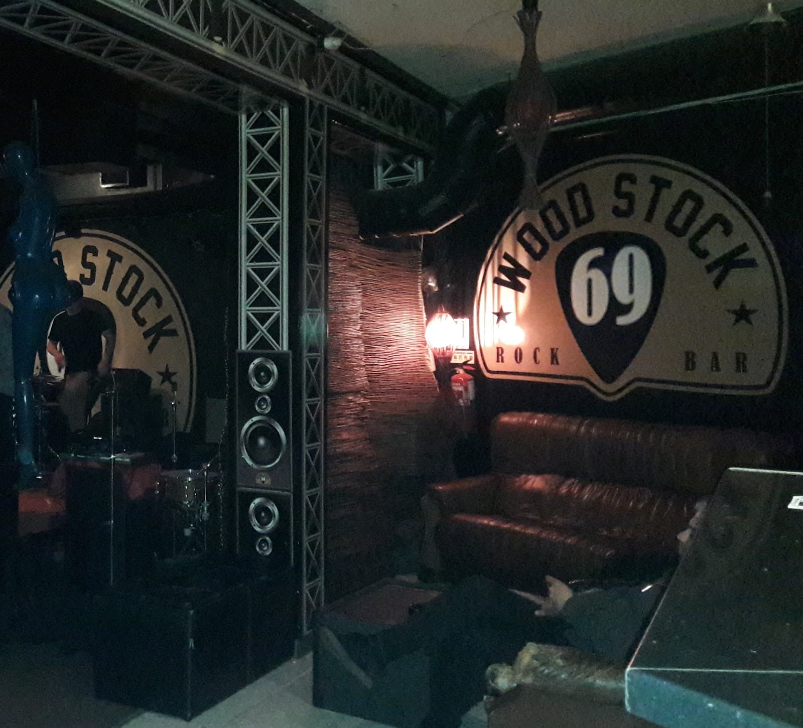 Woodstock69 Rock Bar