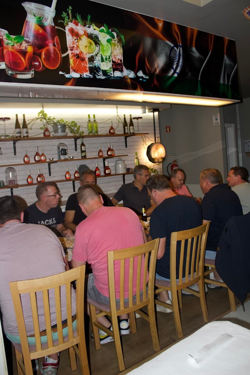 FLAVOUR FUSION INDIAN RESTAURANT & BAR